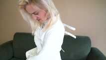 1136 Sandy in Straitjacket