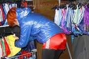 SEXY SONJA wearing a special shiny down jacket, a spandex leggin and a shiny nylon shorts during ordering the cupboard (Pics)