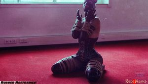 Rubber kinbaku kitten - With Amarantha LaBlanche