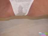 Milf Jessica Fisitng And Peeing