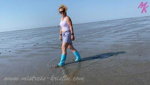 #Wellieswalk in the mudflats