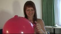 Heart-balloon in the hotelroom