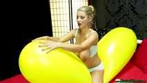 big natural tits ride and bouncing fun yellow GL700 [NonPop]