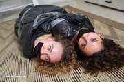 Terry and Vanessa - Trash bag games: Terry and Vanessa are packed in trashbags back to back