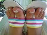 toe post high heels