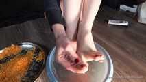 Washing feet after crushing