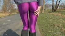 Purple leggings in April for butt lovers