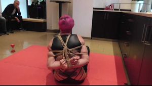 Escape Challenges at BoundCon meets Feringapark III - Sasori vs. Nova Pink