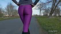 Purple leggings in April for butt lovers