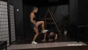 Amanda bust and slap the slave's face!