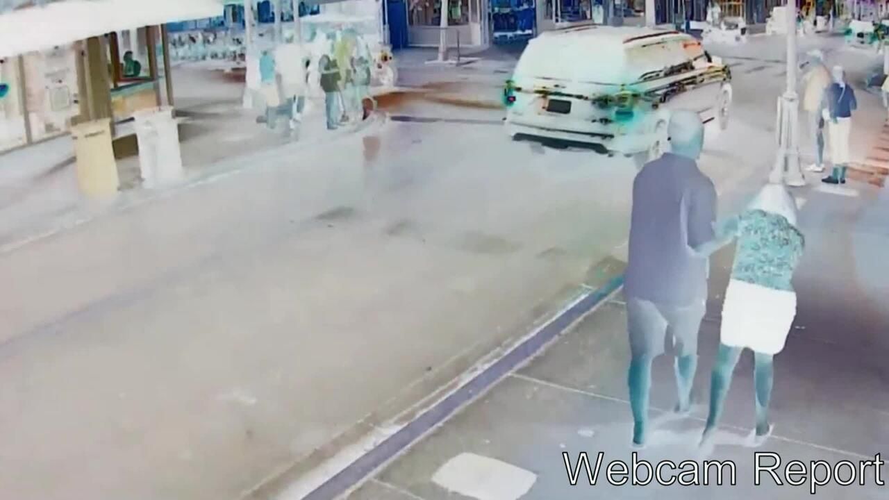 Hdc Bonus - The Magic Of Surveillance Cams
