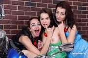 Lucky, Nelly, Xenia - Posing with motorbike (BTS)