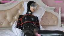 Xiaomeng Latex Doll Vibrated Breathplay