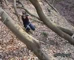 Barefeet in the wood 4 (VCD)