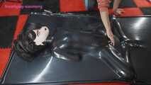 Xiaomeng Has a New Vacuum Bed