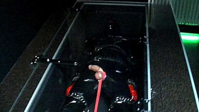 Lady Isis - Orgasm for the rubber doll