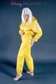 Blonde-haired archive girl wearing supersexy yellow rainwear while posing infront of the camera (Pics)