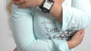 Laila wearing a huge Friis watch