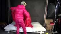 Watching ***COURTNEY*** changing rainwear combinations and preparing her bed (Video)